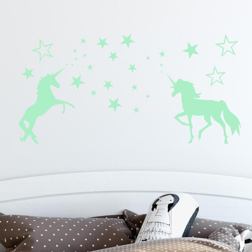 ZY0298CWall Stickers Dropshipping for amazon shopify Murals Cartoon Unicorn Luminous Wall Stickers Glow Dark Stars Wall Decal