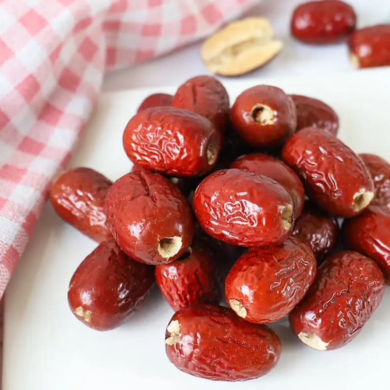 Guoyue Wholesale Freeze Drying Jujube Dates Whole Slices FD Seedless Dates Healthy Crispy Fruits Snacks Freeze Dried Red Dates