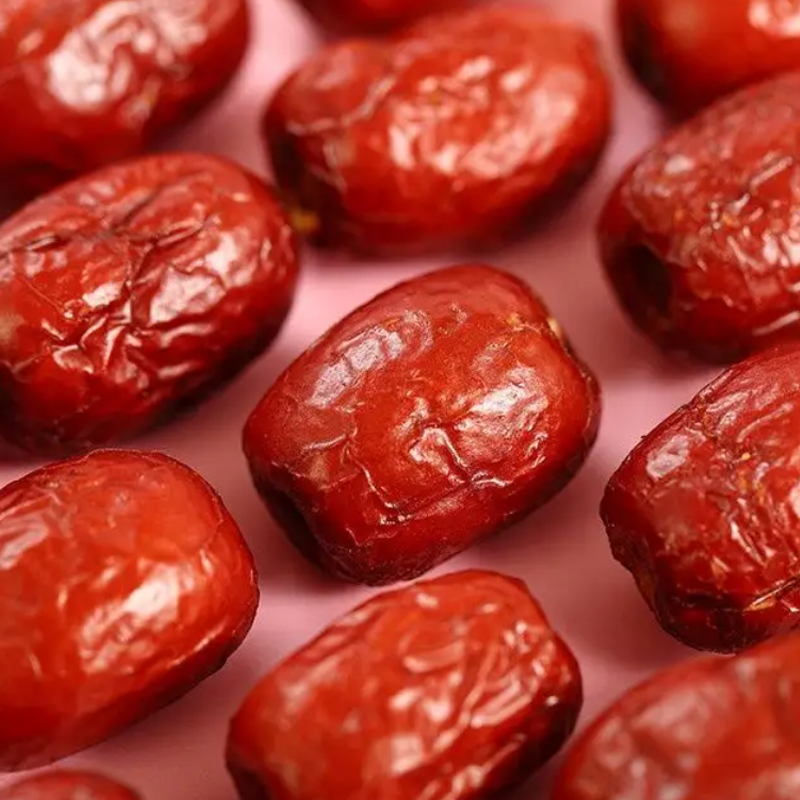 Guoyue Wholesale Freeze Drying Jujube Dates Whole Slices FD Seedless Dates Healthy Crispy Fruits Snacks Freeze Dried Red Dates