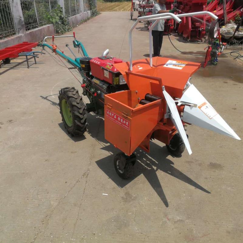 hot sale mini single row walk behind walking tractor maize corn picker harvester machine for mini corn farm