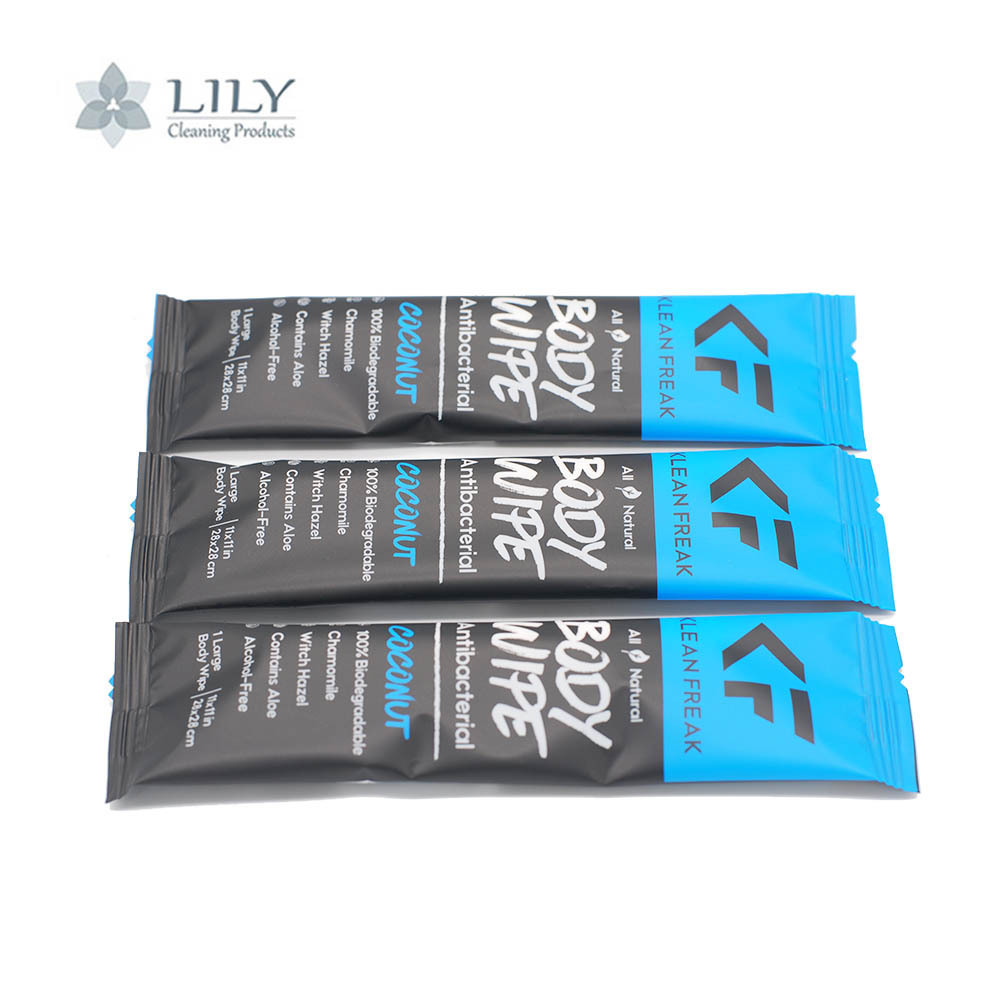 Oem Body wipes Private Label Gym Sport Hand Cleaning Refreshing face  Wet Wipes Rolled body wipes