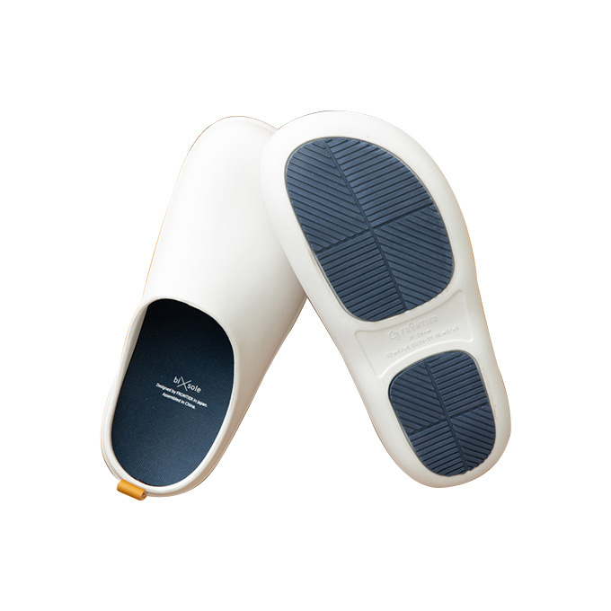 Convenient summer slippers non-slip rubber beach hospital shoes kitchen chef non slip shoes for women