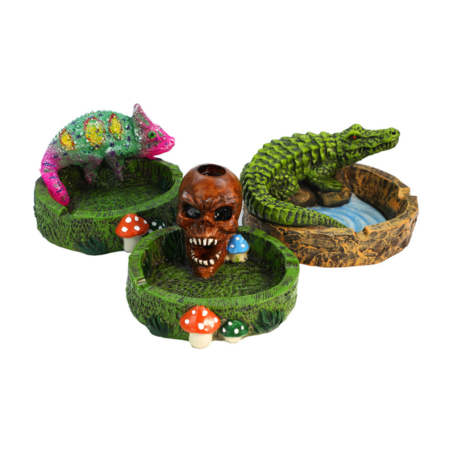 Indoor outdoor cool funny custom skull head smoking ashtrays for cigarettes fancy ash tray for home office decoration