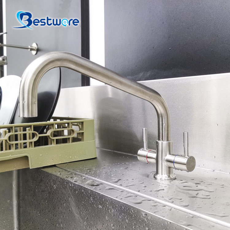 Single Hole Hign Quality SUS304 Stainless Steel Kitchen Sink Faucet