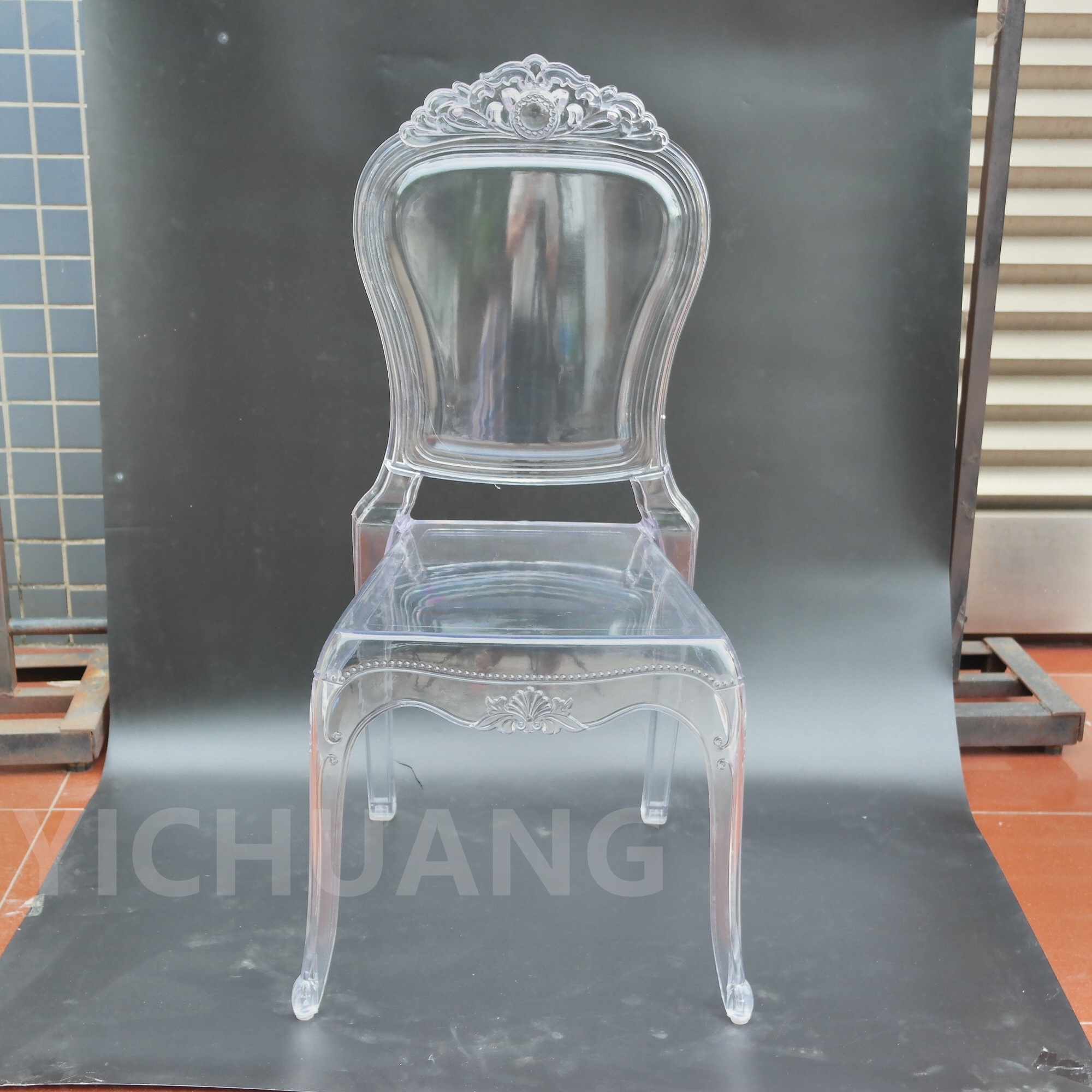 YC-GH09  Modern clear stackable design wedding rental acrylic chairs for event