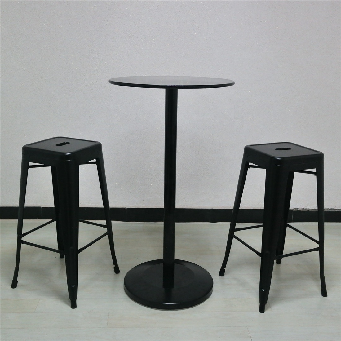 HYC-BT1 Metal base black color round modern high outdoor bar table