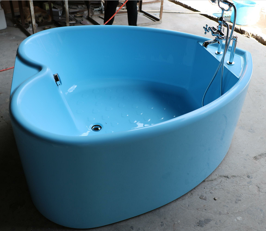 SPA romantic heart-shaped tub love hotel special style wedding red blue 67-inch bathtub