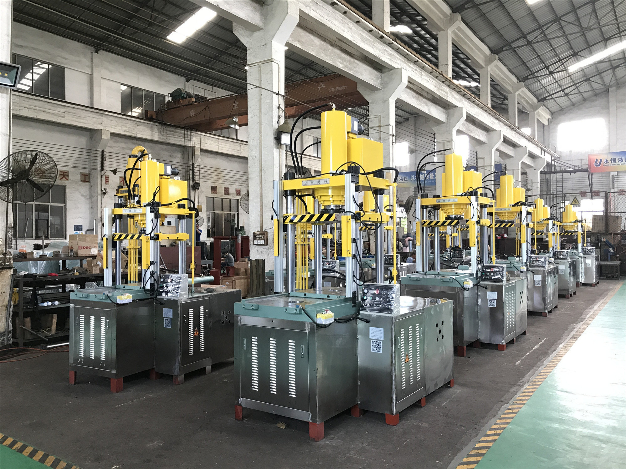 Yongheng Hydraulic Y32-500 Four Column Single Action Powder Heat Pressing Hydraulic Press Machine