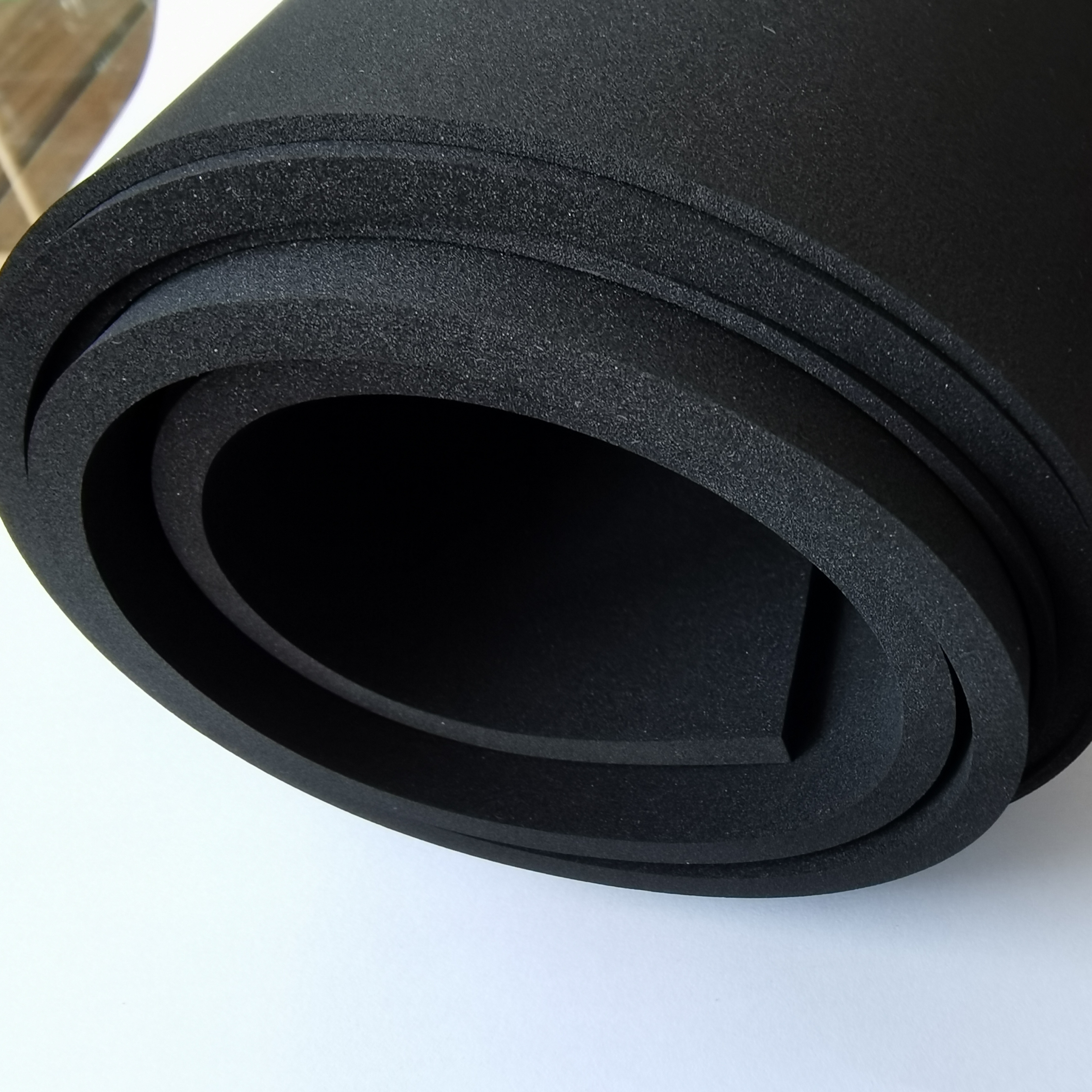 Die Cut Different Shapes 3 mm 4 mm 5 mm 6 mm 7 mm 8 mm 9 mm 10 mm  foam CR neoprene closed cell foam CR foam for buffer material