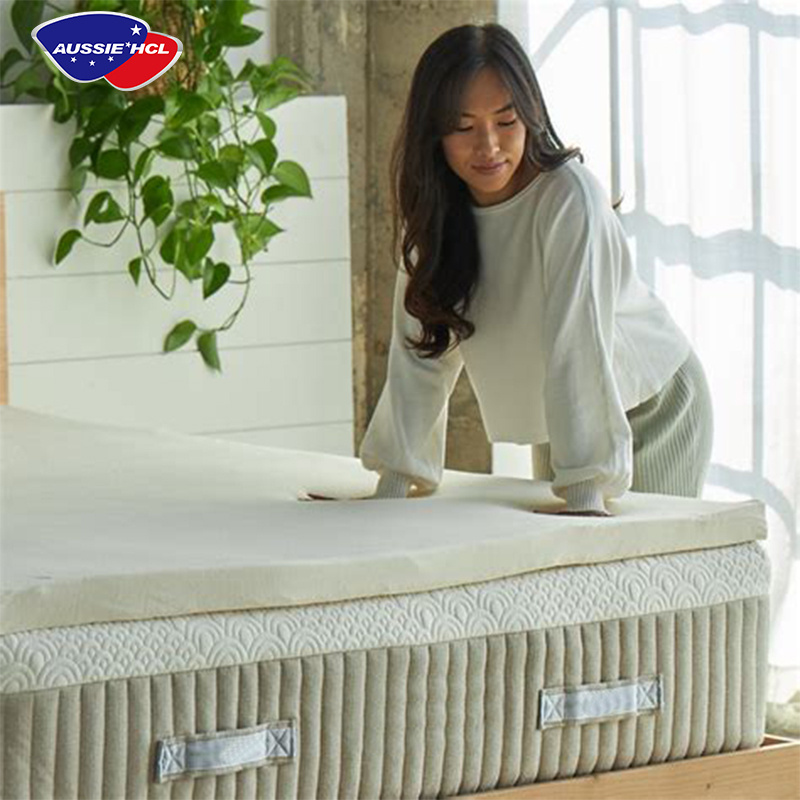 customized topper mattress and pad mattress filling with latex and convoluted memory foam with removable cover