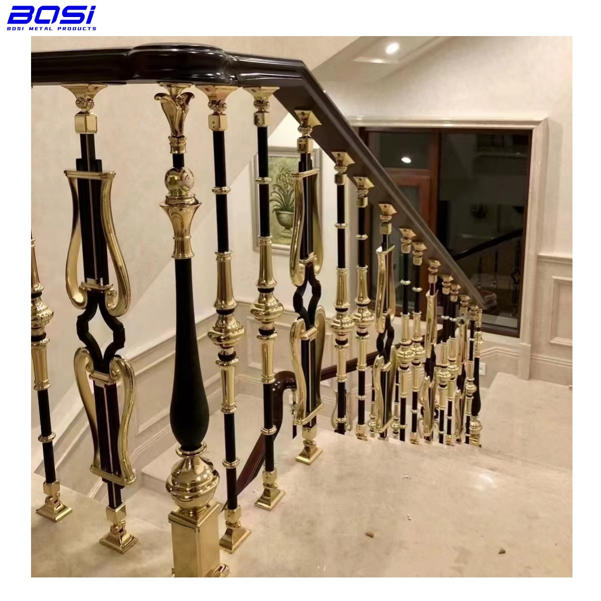 Classical Golden Staircase Handrail Aluminum Baluster For Blacony And Landing Railing Customized Design