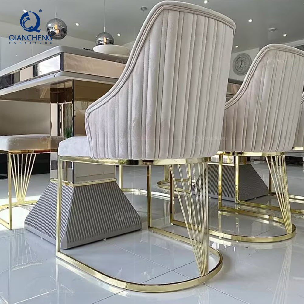 QIANCHENG luxury home dinner furniture supplier fabric accent modern dinning room table velvet dining chairs