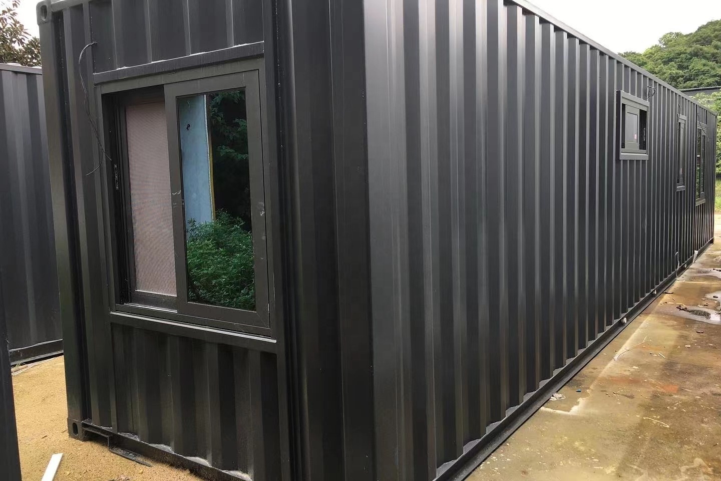 Luxury 40ft  modified shipping container home with two bedrooms