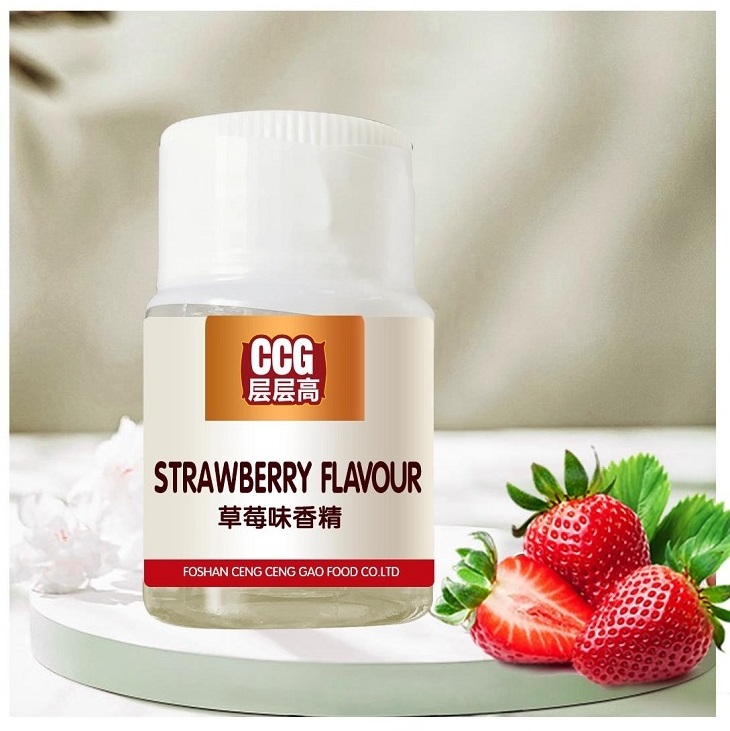 Premium Quality Strawberry Flavor Concentrate Liquid Use In Bakery And Beverage Manufacturer