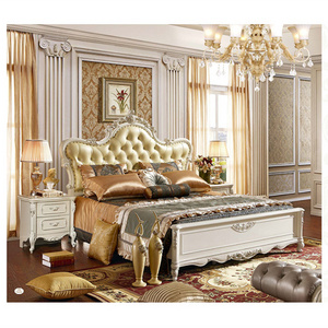 Italian Luxury Italian Bedroom Set Furniture Latest Double Bed Designer Furniture Set Leather Luxury Bed King Size Modern Wood