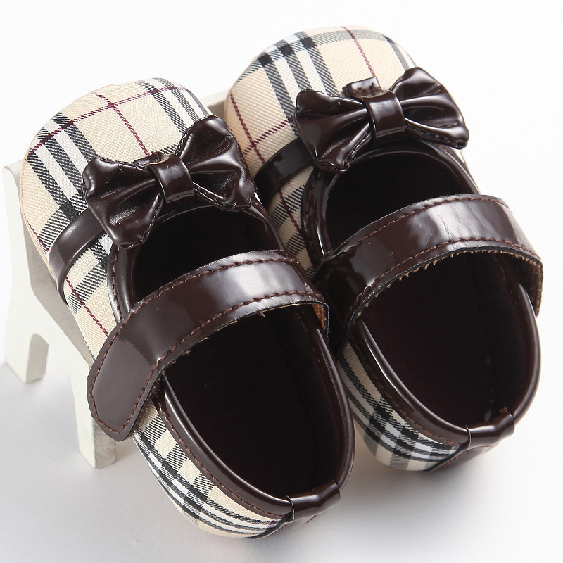 First Walk Shoes Plastic Bottom Bow Tie Lattice Toddler Shoes Girl Baby Shoes