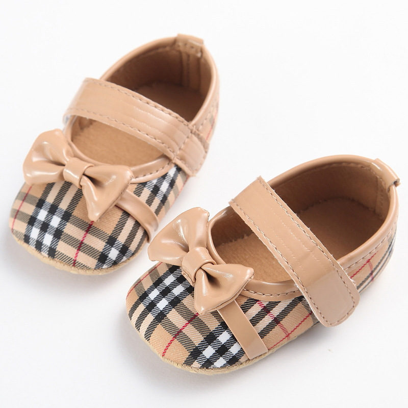 First Walk Shoes Plastic Bottom Bow Tie Lattice Toddler Shoes Girl Baby Shoes