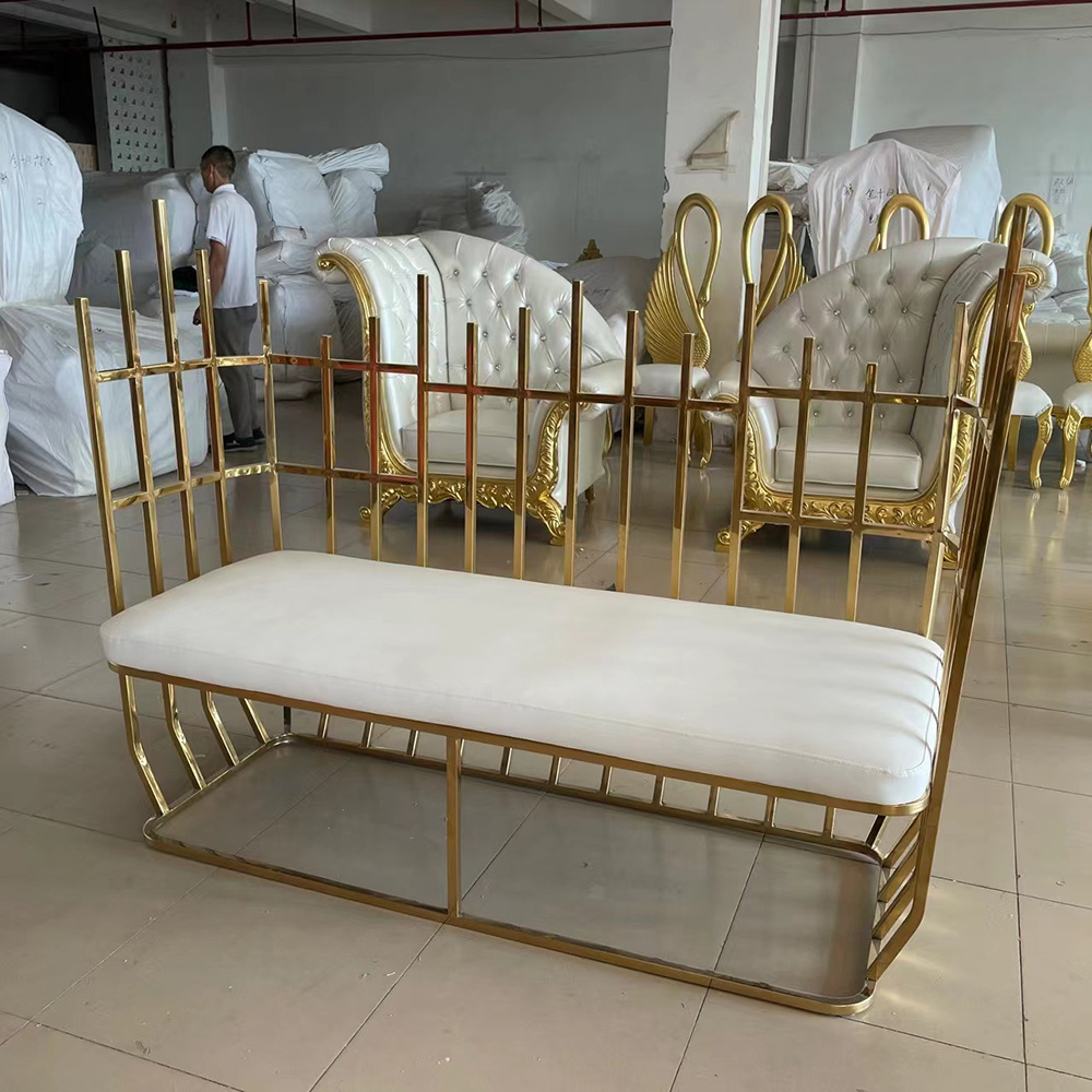 Latest Design Heart Shape Bride And Groom Wedding Royal Stuhl Throne Sofa Throne Sofa For Sales