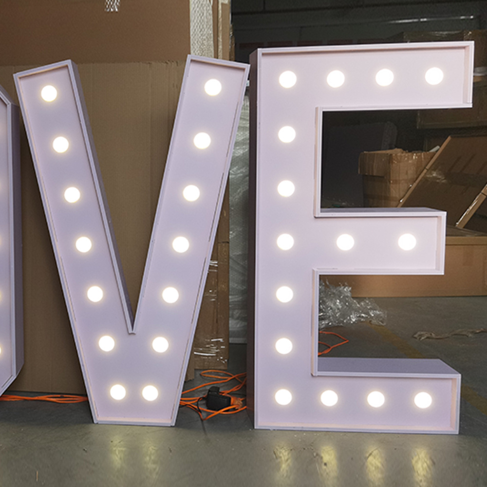 Wholesale Light Up Mr And & Mrs Marquee Giant Letters Love For Wedding Event Props