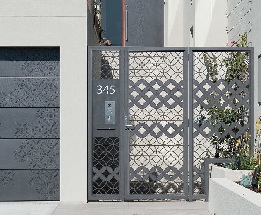 Entry trade  for hotels fire rated different modern tubular design in philippines aluminum modern swing fence gate