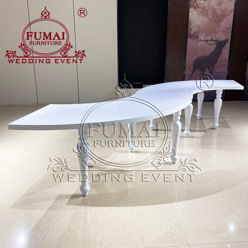 Serpentine Table Wedding White Stainless Steel Round Shape Dining Table