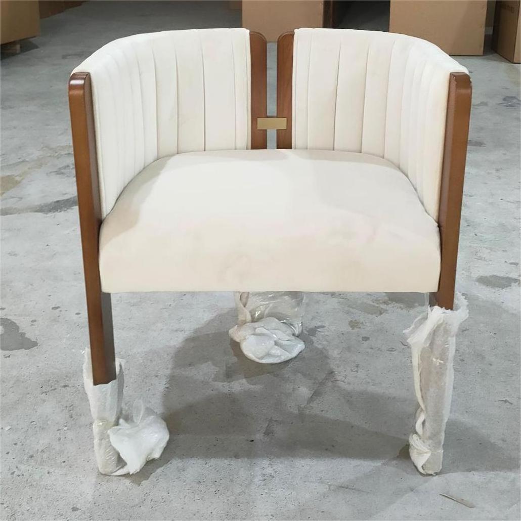 Selling Luxury High Quality Nordic dining chairs luxury style cheap event living room restaurant beige dining chair