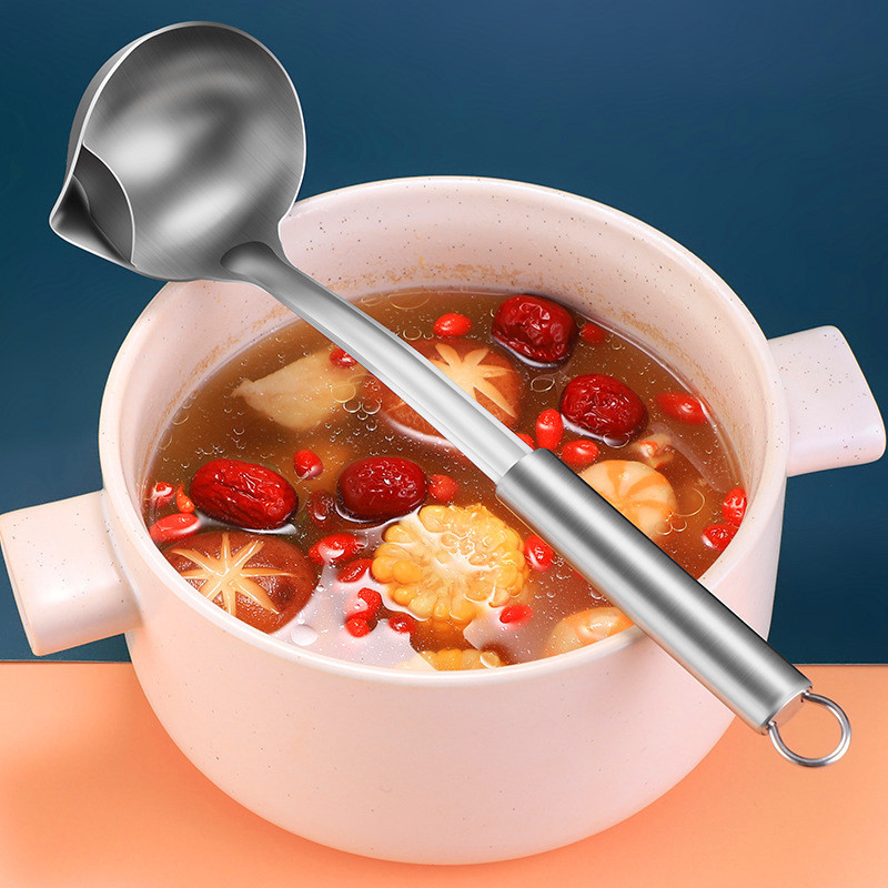 Hot Selling Kitchen Accessories Durable Stainless Steel Separating Oil Soup Spoon