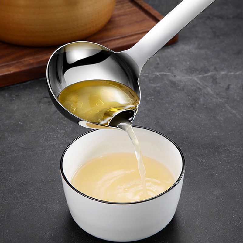 Hot Selling Kitchen Accessories Durable Stainless Steel Separating Oil Soup Spoon