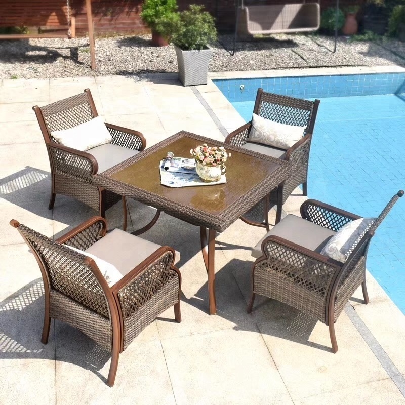 China Traditional Outdoor Patio Garden Furniture Rattan Wicker Dining Table Set 6 Chairs