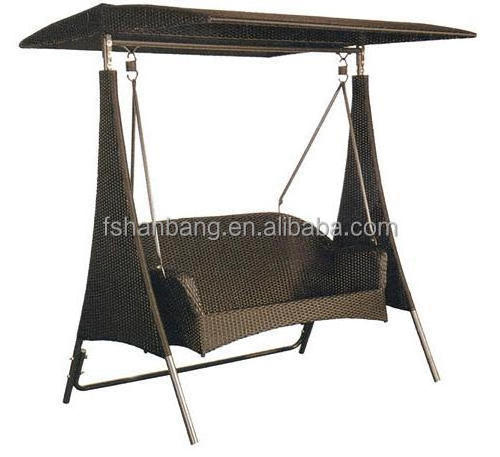 Indoor Outdoor Garden Rattan Wicker Swing with Roof