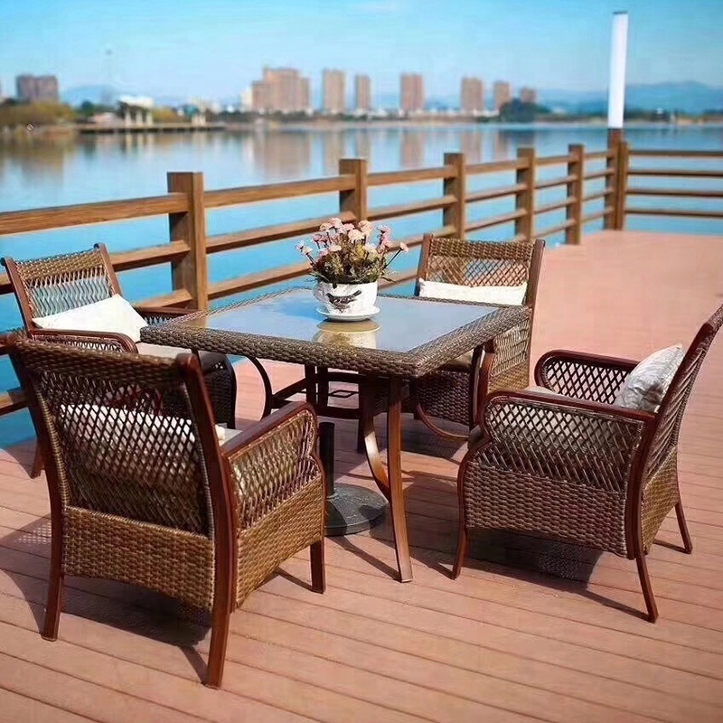 China Traditional Outdoor Patio Garden Furniture Rattan Wicker Dining Table Set 6 Chairs