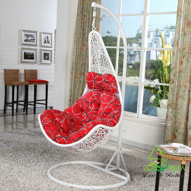 High Quality Rattan Wicker Free Standing Single Seat Swing Chair