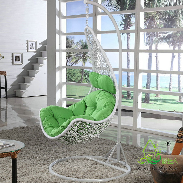 High Quality Rattan Wicker Free Standing Single Seat Swing Chair