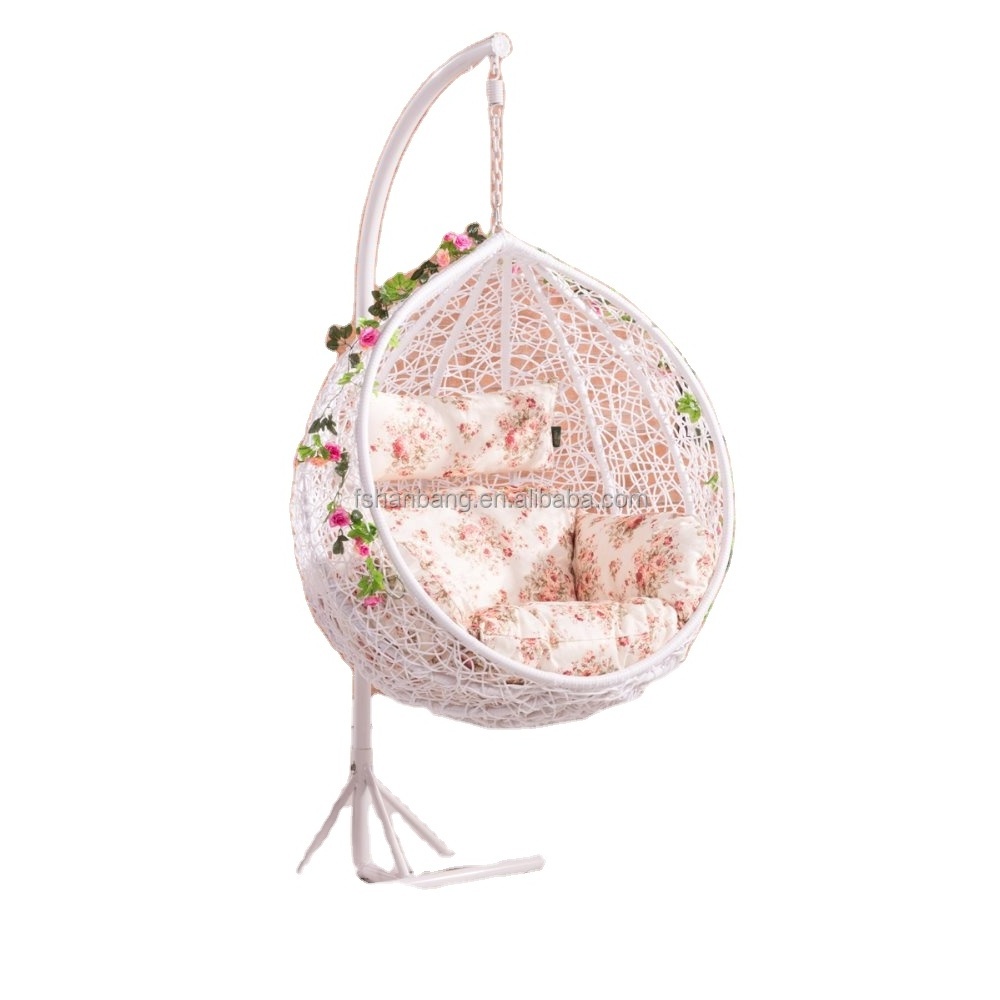 Indoor Outdoor Rattan baby basket swing