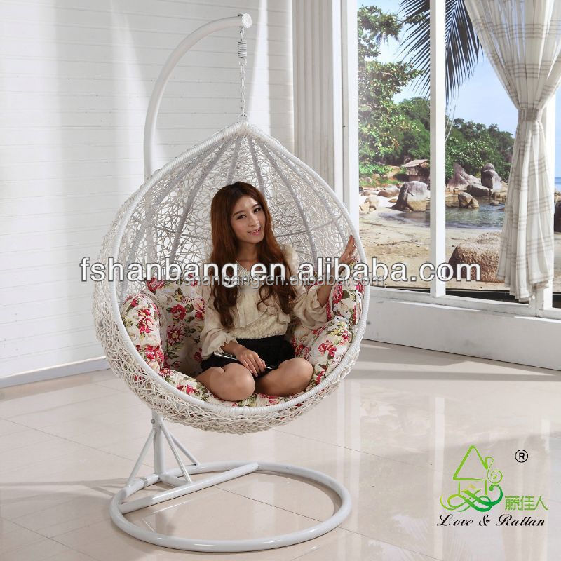 Indoor Outdoor Rattan baby basket swing