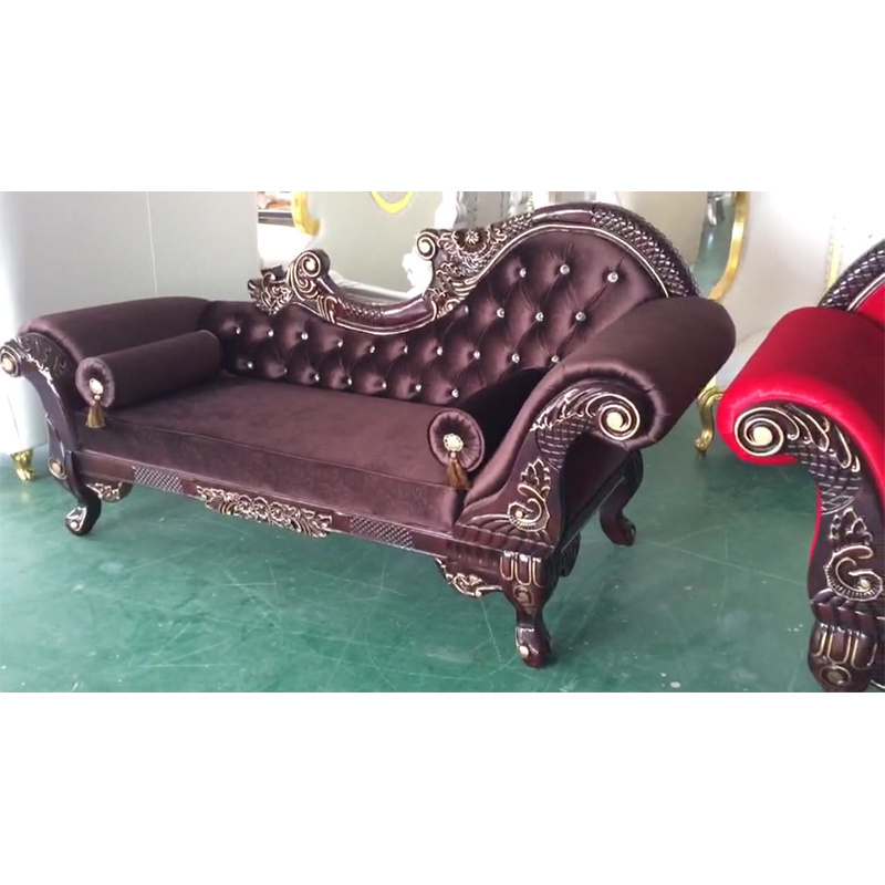 Large  Elegant Luxury Antique French  Bedroom Chaise Lounge