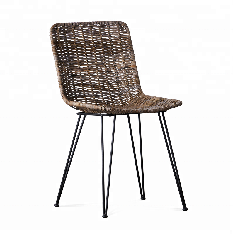 New Design Outdoor Furniture Black Metal Legs Rattan Wicker Dining Chair