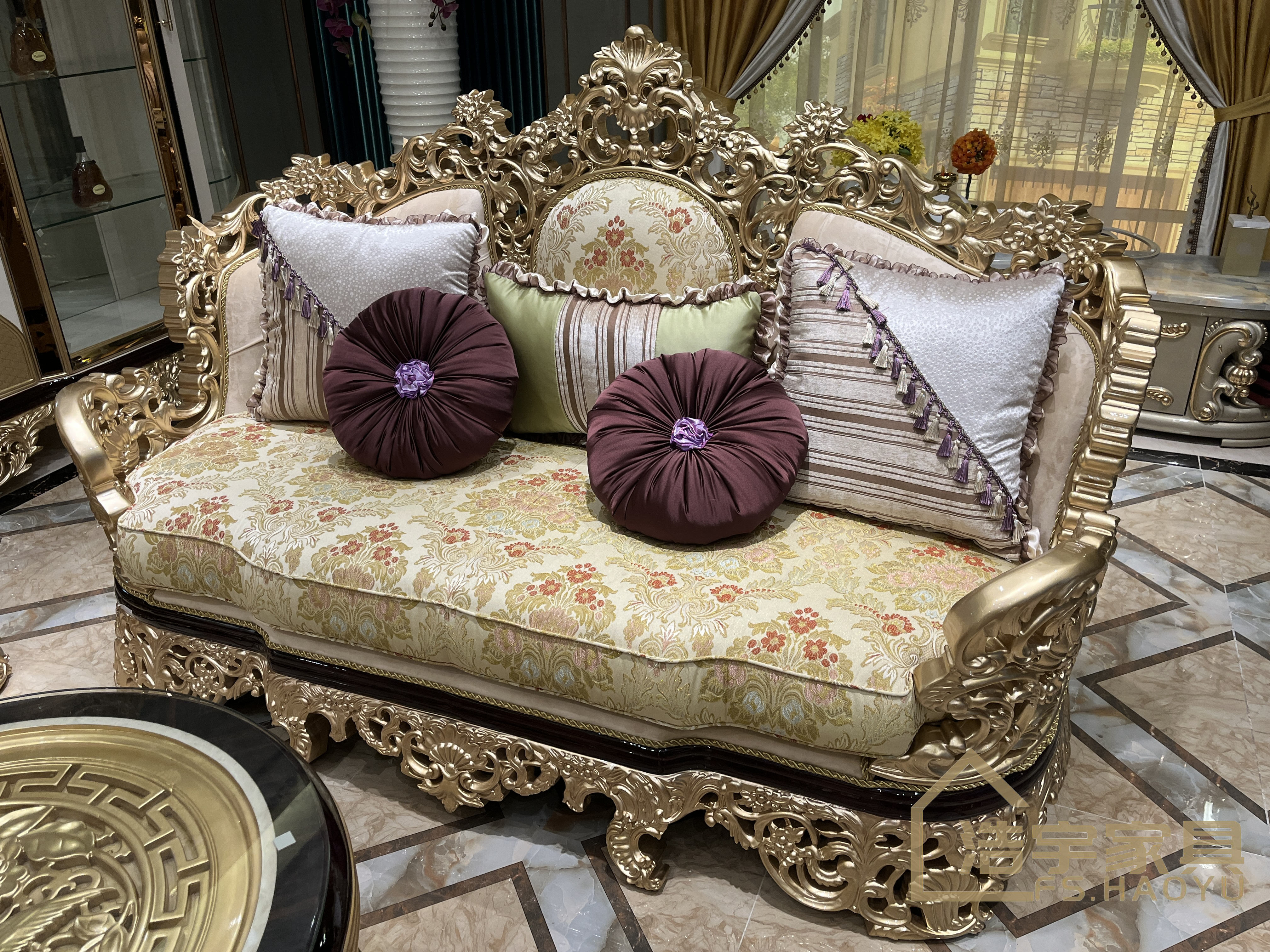 European luxury solid wood carved fabric sofa supplier french villa royal classic turkish funiture living room sofa