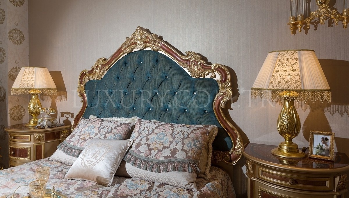 Premium Quality Italian design Royal King size Upholstered Wooden Beds frame Antique European Customised Classic Bed frame