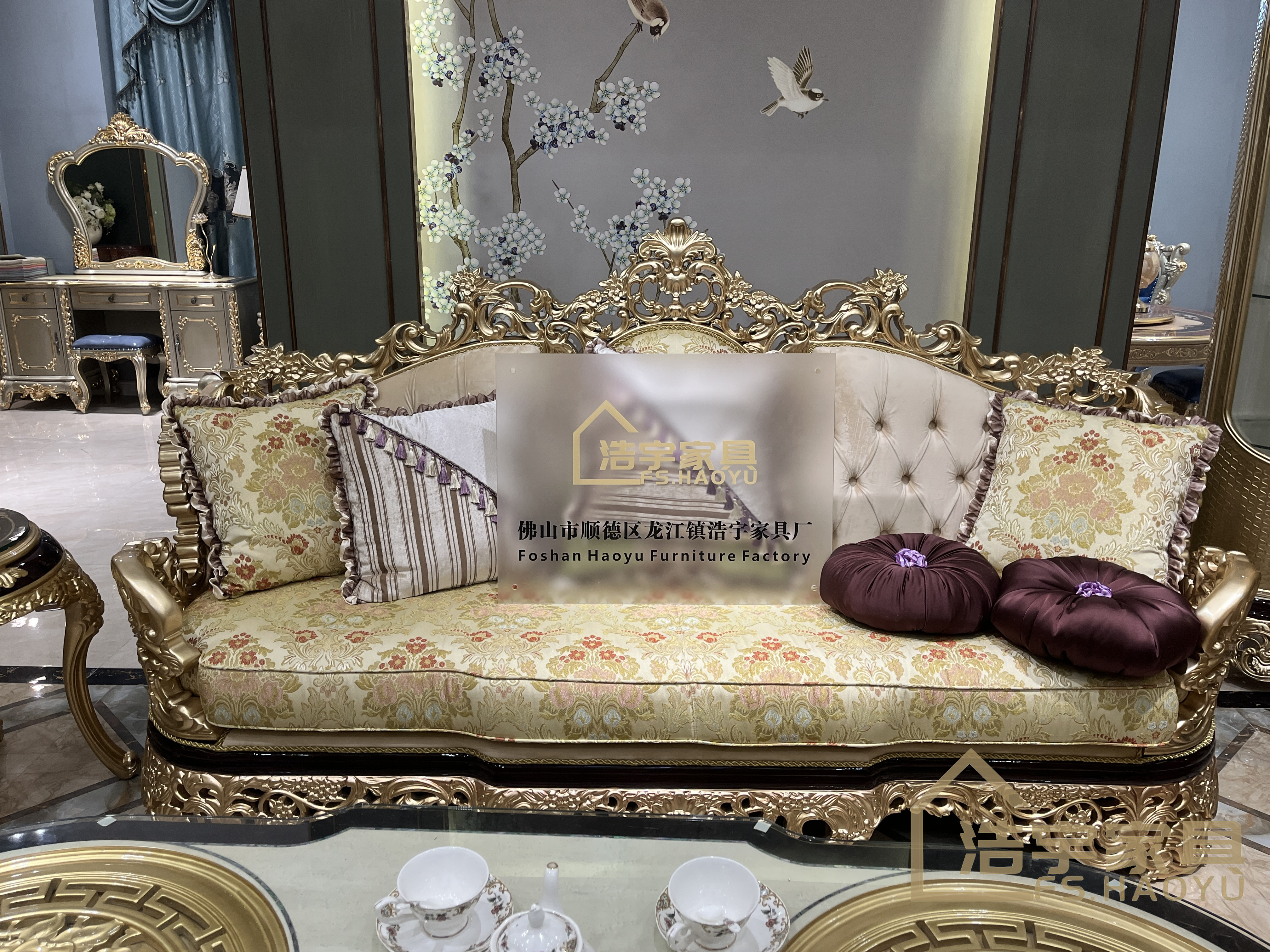 European luxury solid wood carved fabric sofa supplier french villa royal classic turkish funiture living room sofa