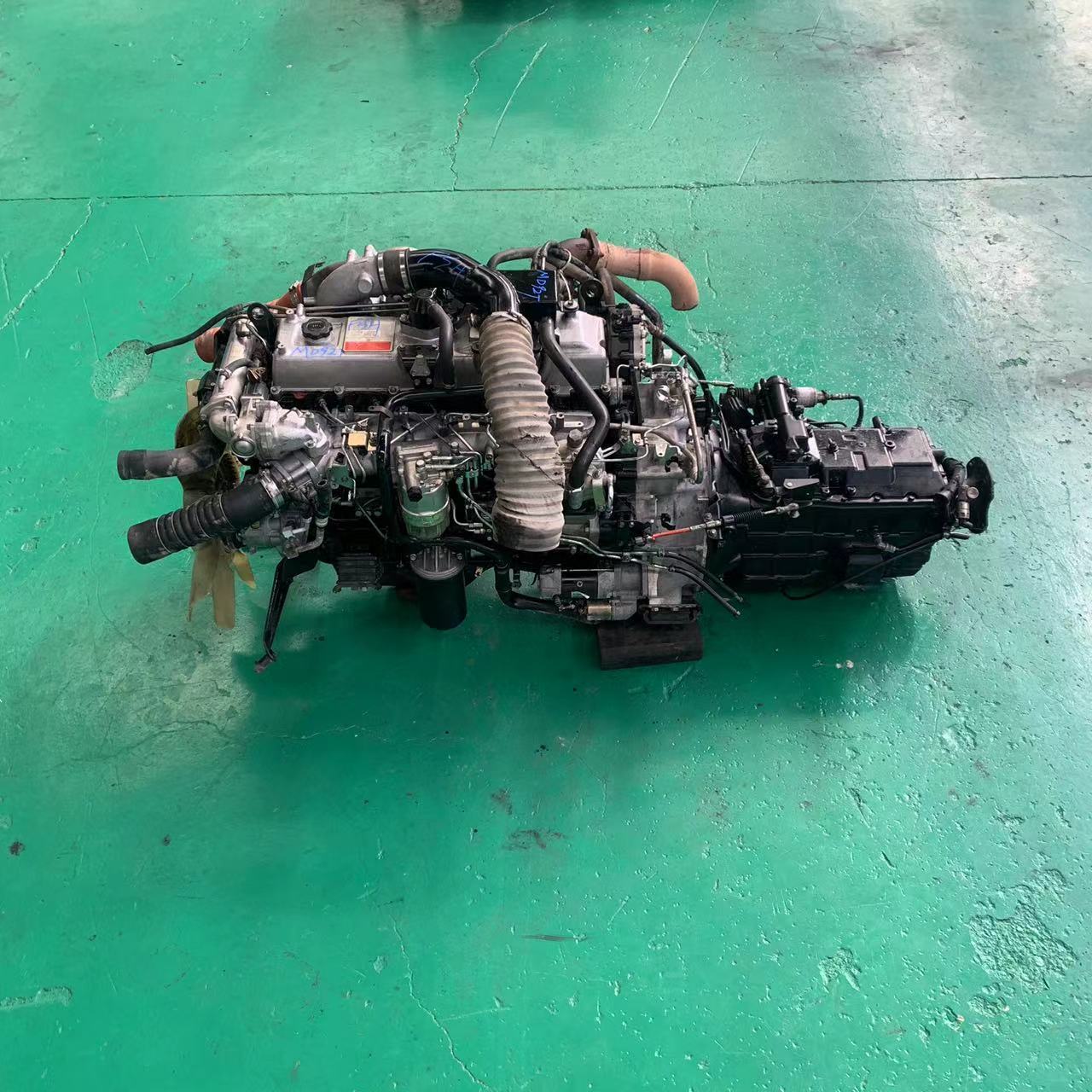 Used diesel engine MD92T niss an Bus truck second-hand engines for sale