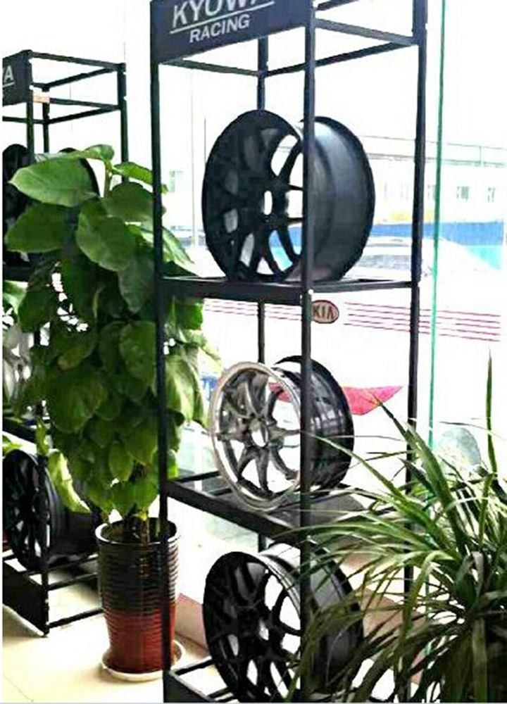 Showroom Passenger Car Wheel Hub Rim Display Stand 3 Layer Auto Accessories Tire Wheel Rim Metal Display Rack