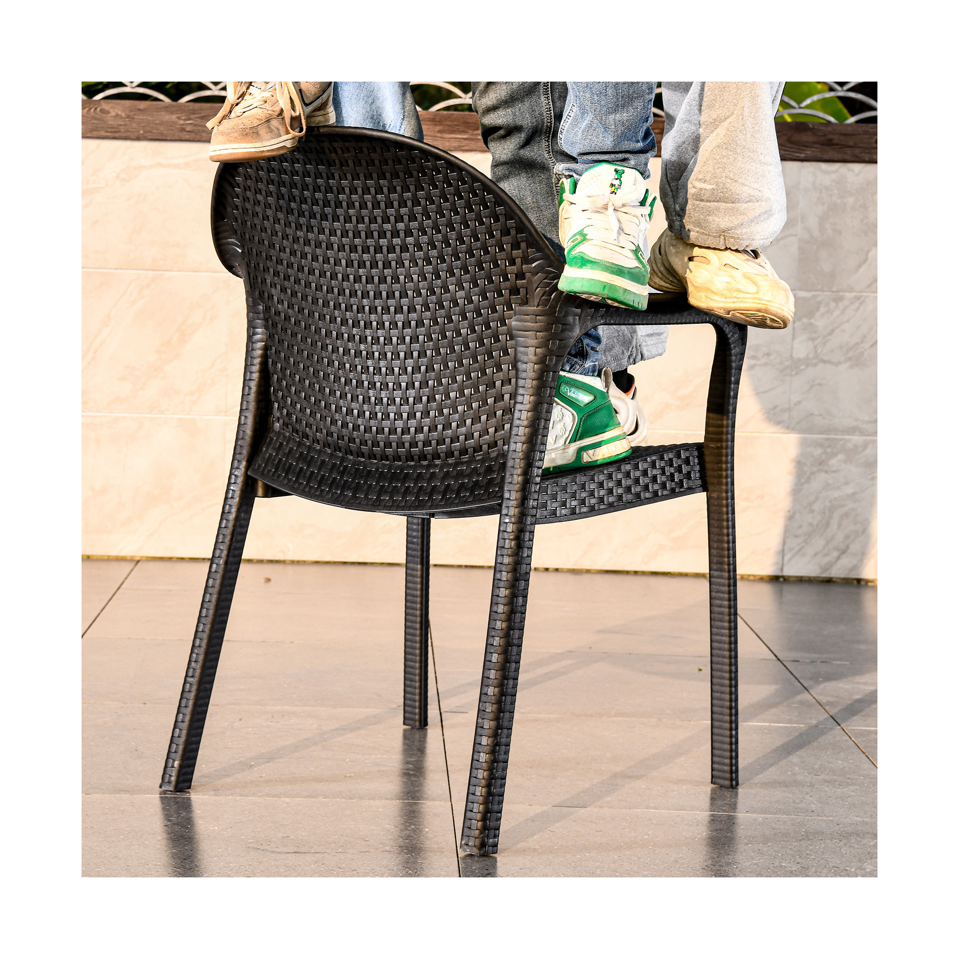 HUAHONG 4+1 cheap sample factory promotion PVC cross shape  rattan chair outdoor indoor waterproof garden dining furniture set