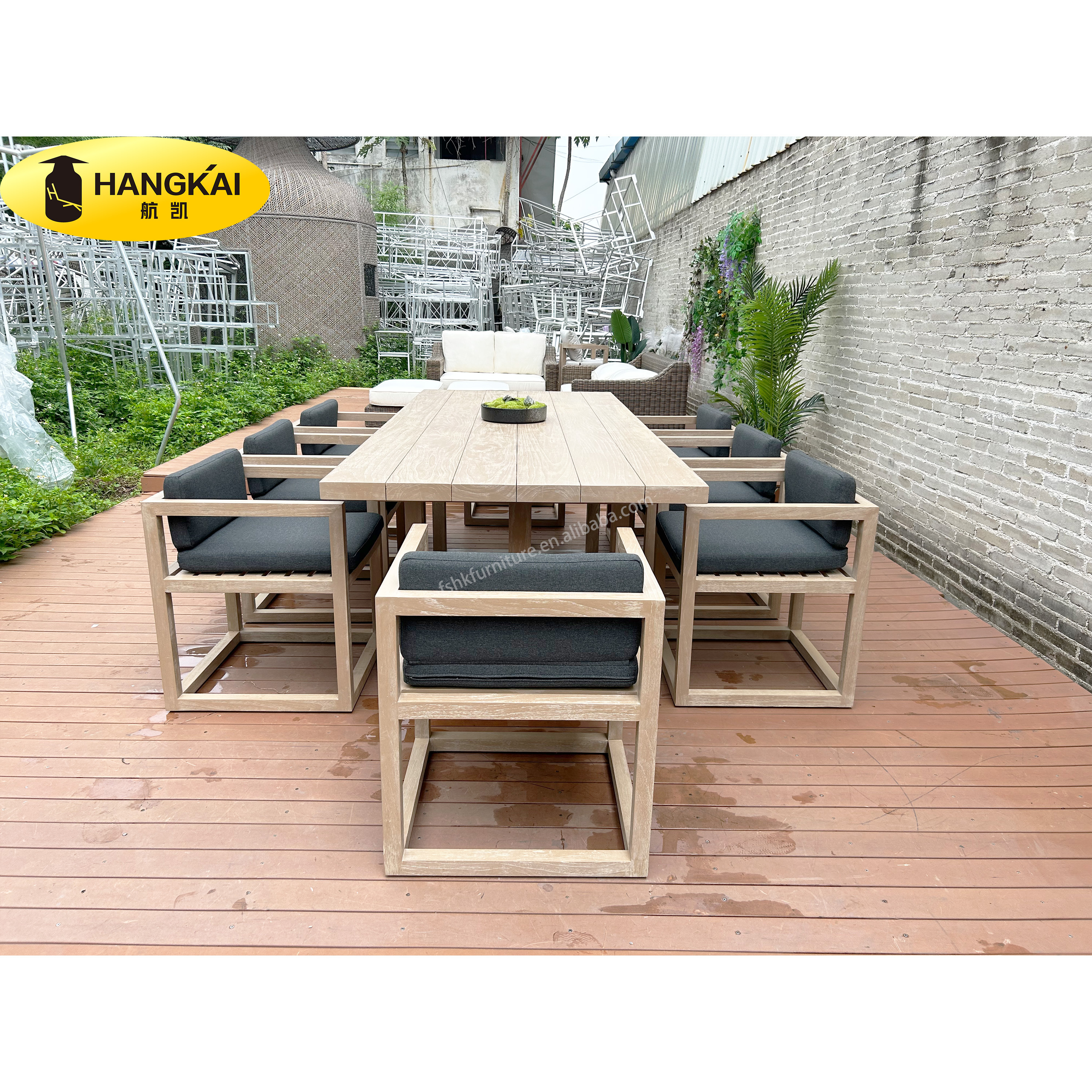 High quality outdoor patio furniture wooden natural teak weathered dining set dining table with armrest chairs