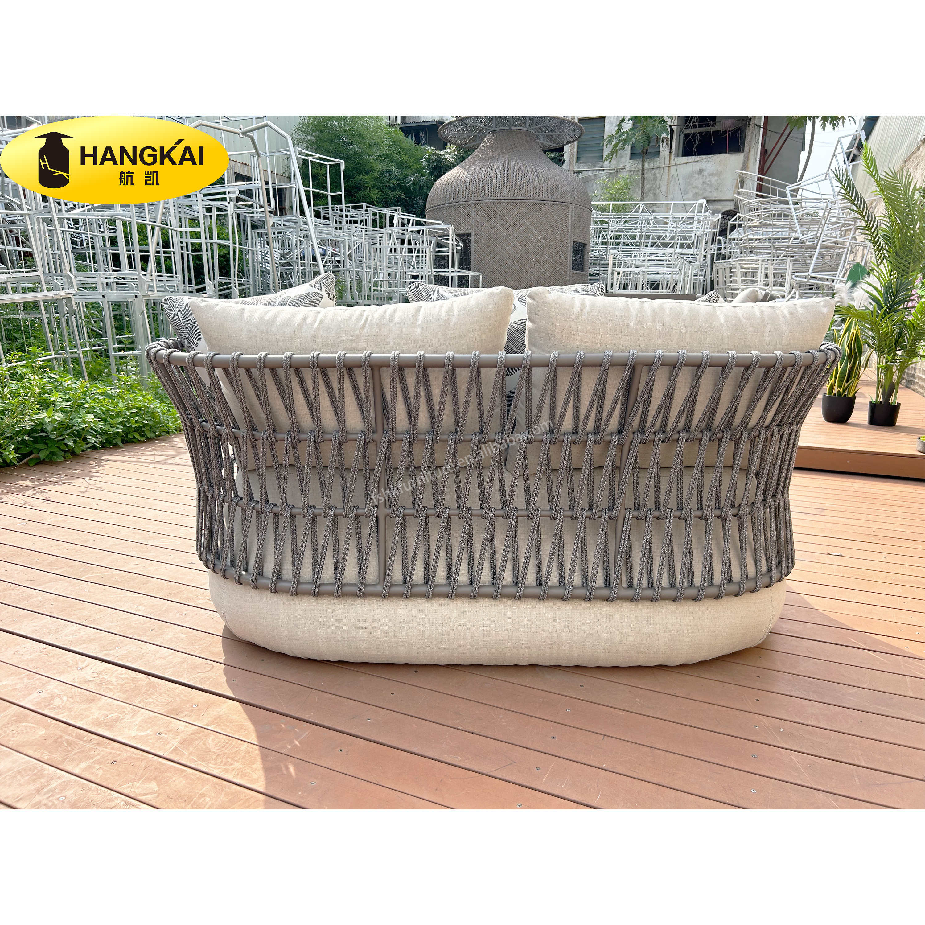 Luxury Outside Sun lounger for pool side customize comfortable hotel chaise lounge sofa garden sun lounger Rope weaving Round da