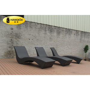 Wholesale King PE Rattan Patio  Outdoor Sun Bed Bench Sun Lounger