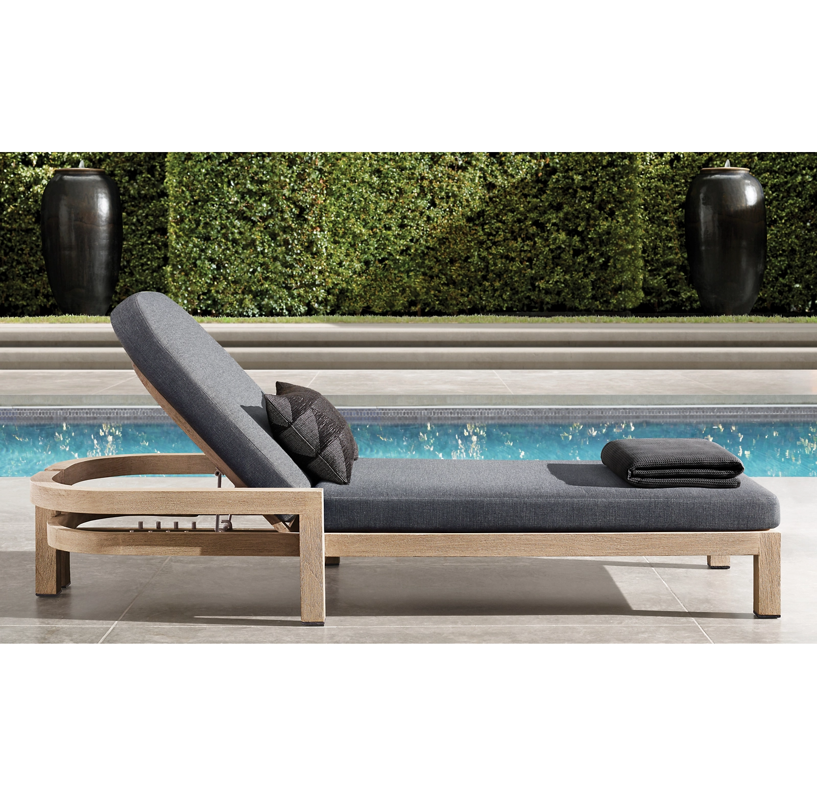 Hangkai U-shape outdoor/swimming pool teak wood sunbed/chaise lounge/sun lounger