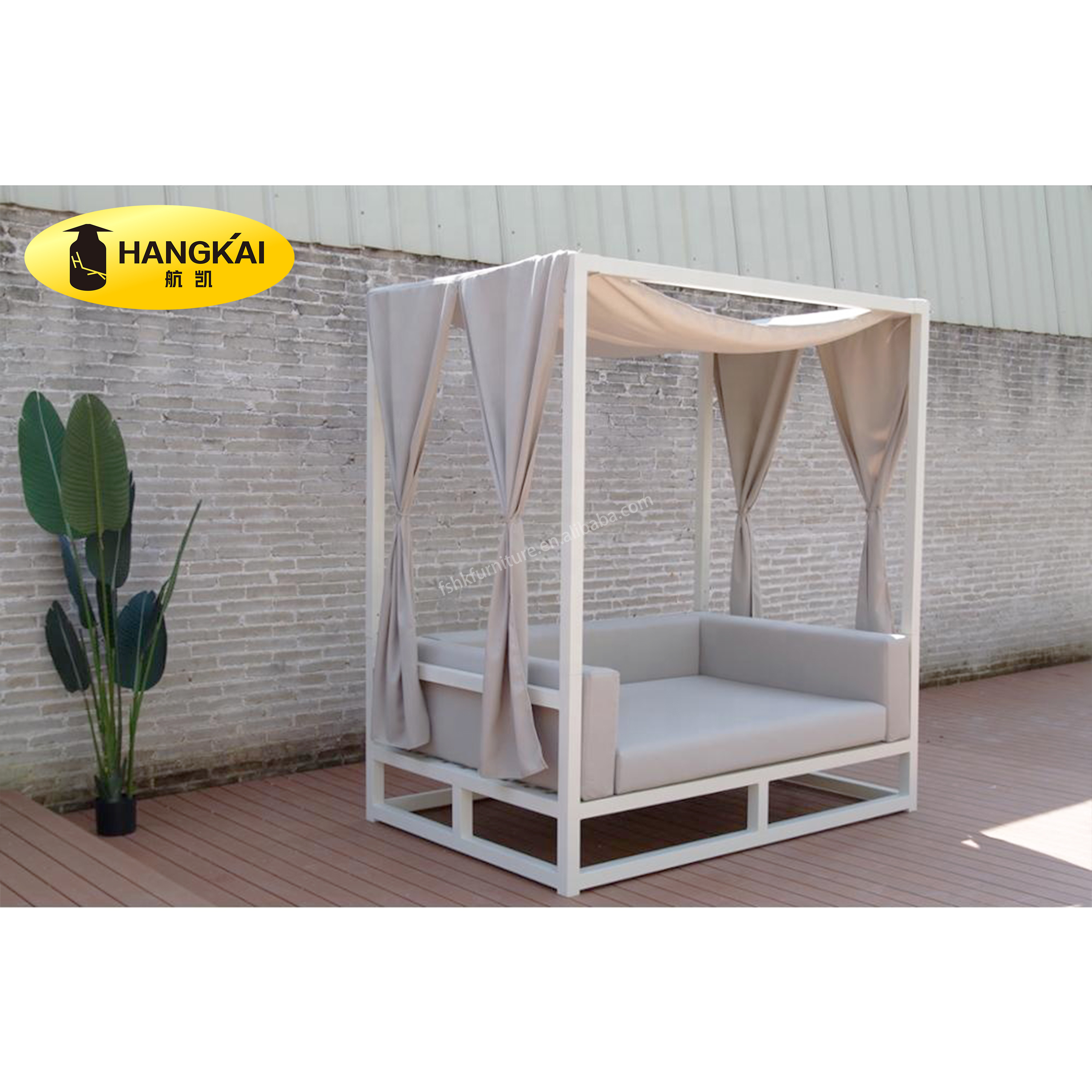 High Quality Aluminium Garden Gazebo Luxury Outdoor Sofa Bed with Canopy