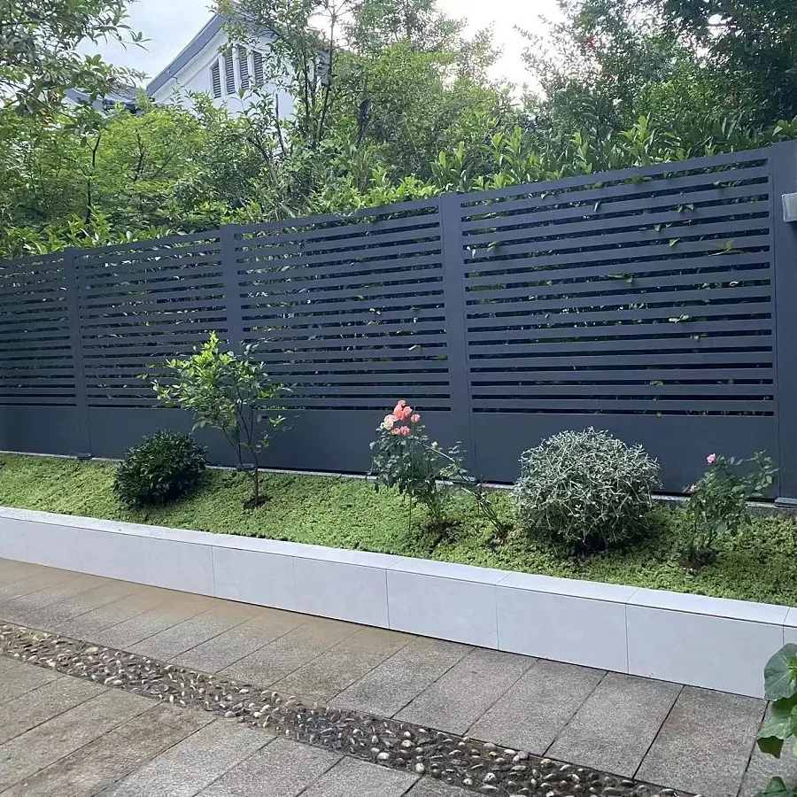 High Quality Cheap Outdoor Decorative Privacy Aluminum Fence Metal Horizontal Slat Garden Yard Valla Fence Panels