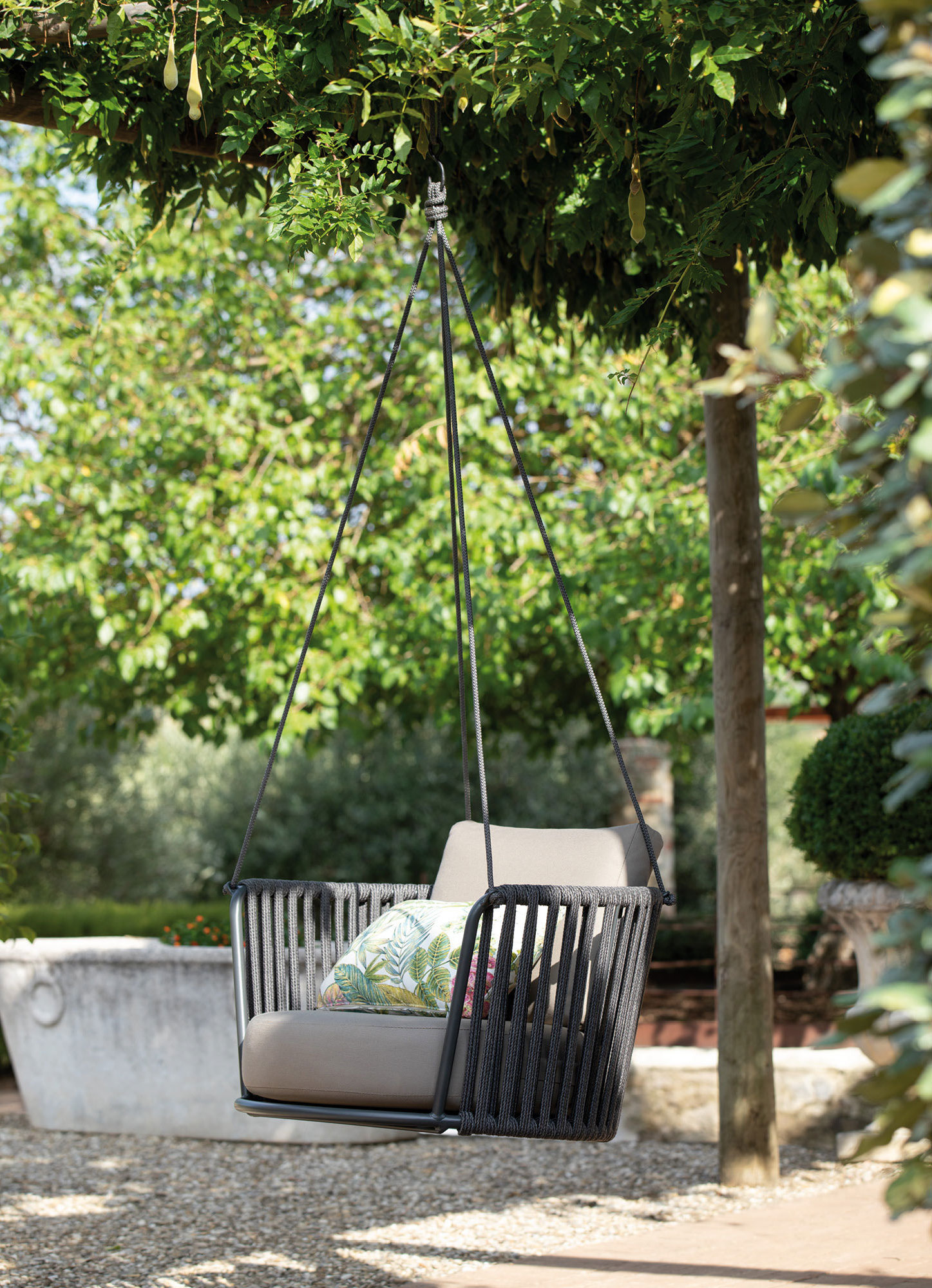 High quality rope wicker aluminum hanging garden chair outdoor bench swing hammock garden swing sofa